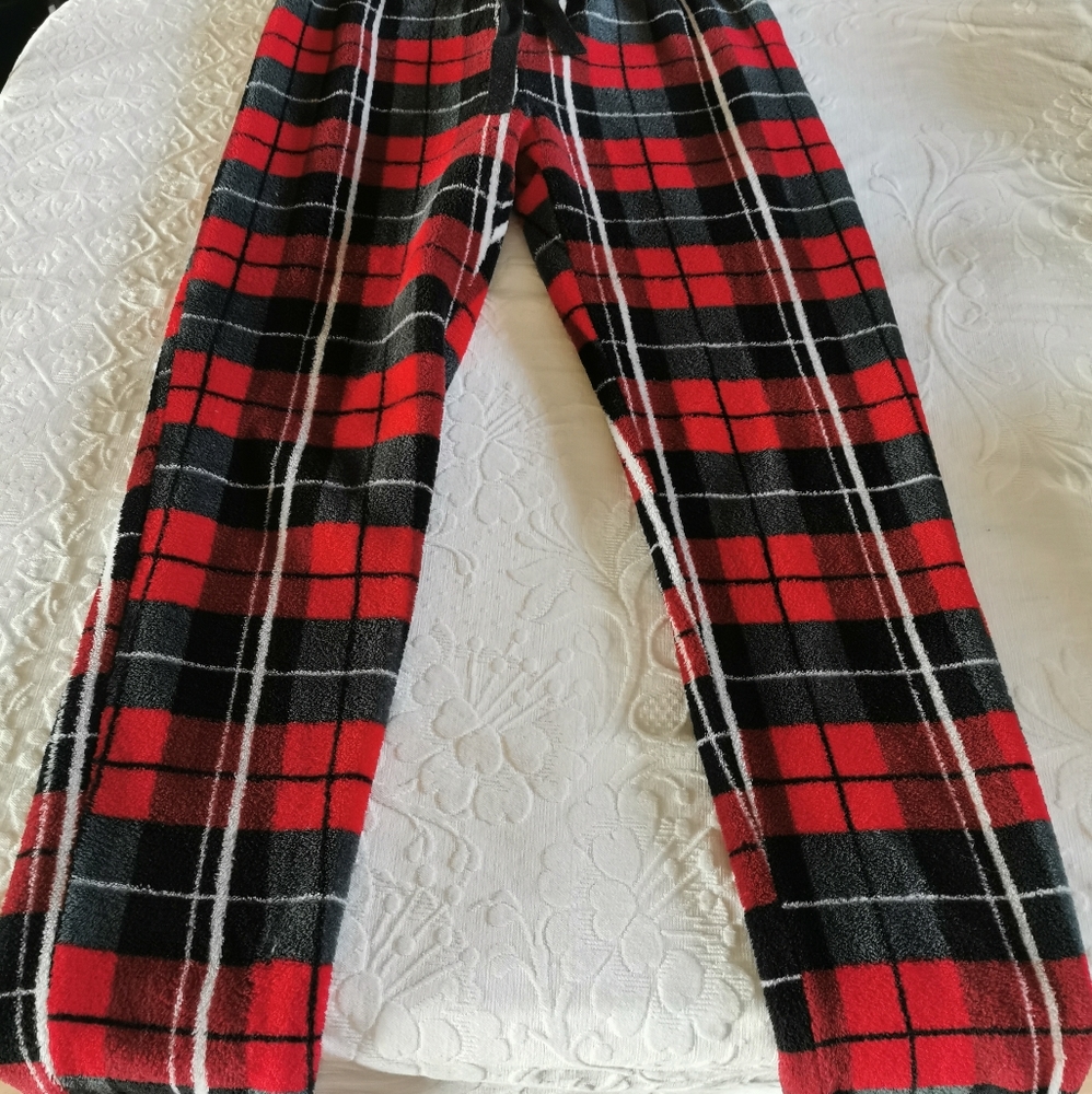 Disney Mickey Mouse Plaid 2pc Sleepwear Size Small - Picture 13 of 16